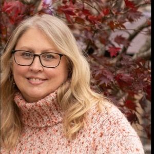 Meet your Posher, Sandra